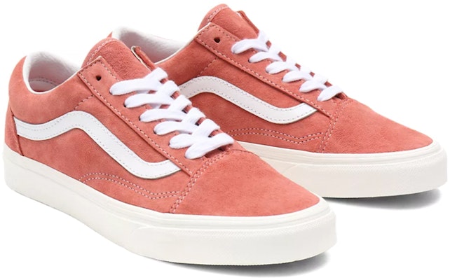Vans Unisex Pig Suede Old Skool Sneakers Merah VN0A38G19GA Lookbook Vans Unisex Pig Suede Old Skool Sneakers Merah VN0A38G19GA