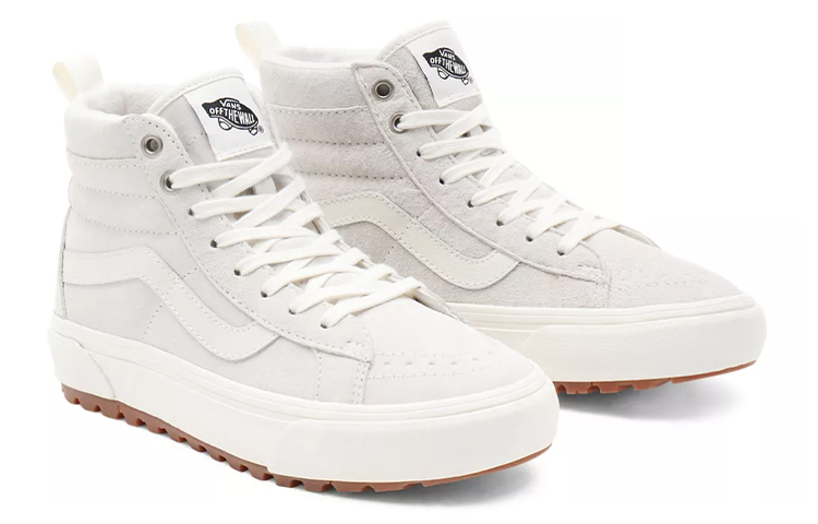 Lookbook Vans Unisex SK8-HI Sneakers Tinggi Putih VN0A5HZYQC5