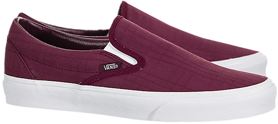 Vans Sepatu Slip-On Unisex Merah Anggur Gelap VN0A4U38WVF Order Vans Sepatu Slip-On Unisex Merah Anggur Gelap VN0A4U38WVF