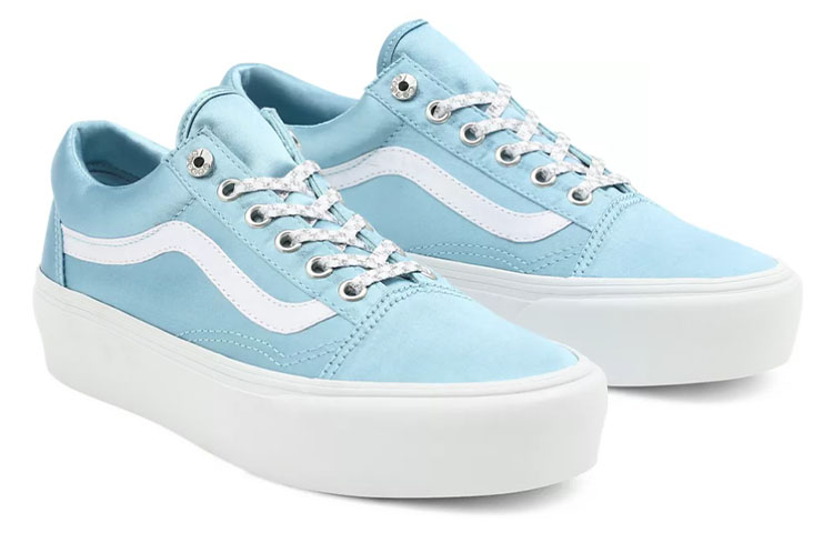 Lookbook Vans Unisex Sparkle Check Old Skool Platform Sneakers Blue VN0A5KRGA44
