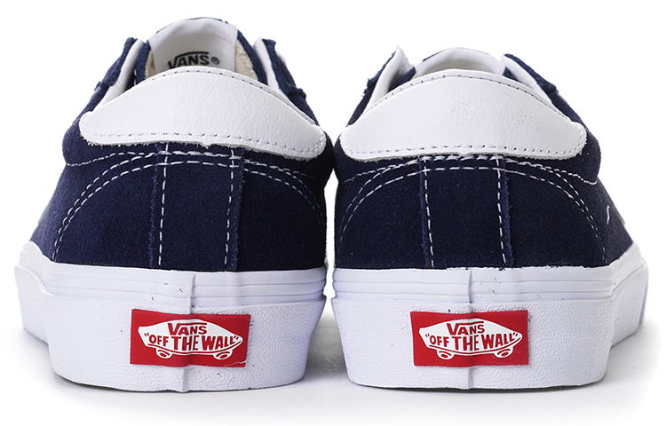 Lookbook 万斯男女运动鞋 深蓝色 VN0A4BU6163