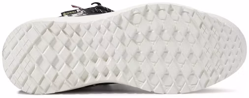 Shop Vans Ultrarange Exo Hi Gore-tex Mte-2 防滑耐磨厚底高筒休閒板鞋 男女皆宜 黑色
