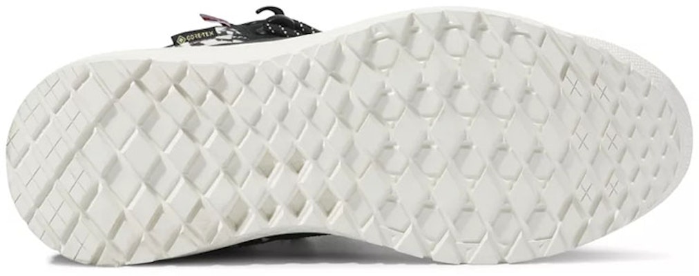 Vans 男女同款 Ultrarange Exo Hi Gore-tex MTE-2 黑色运动鞋 VN0A5KS66KZ Shop Vans 男女同款 Ultrarange Exo Hi Gore-tex MTE-2 黑色运动鞋 VN0A5KS66KZ