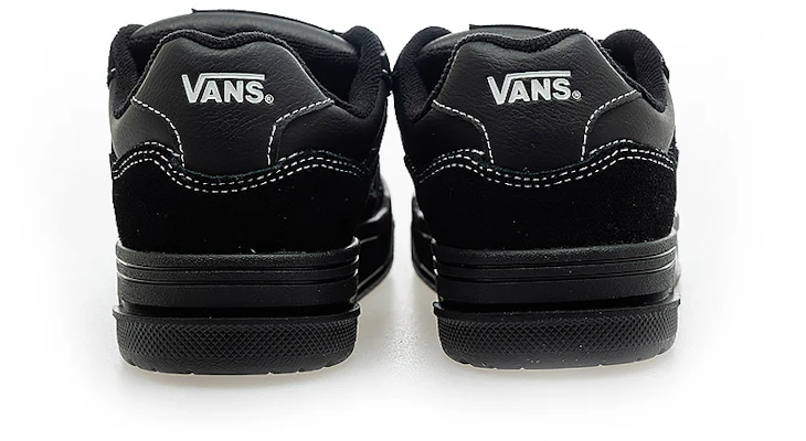 Vans Upland 運動休閒鞋 - 城市風格與性能鞋款 V150300001 Lookbook Vans Upland 運動休閒鞋 - 城市風格與性能鞋款 V150300001