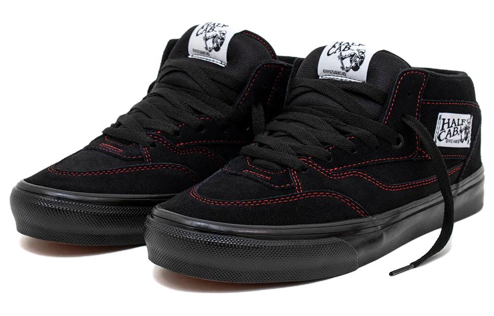 Order Vans Uprise Skateshop x Half Cab &#x27;Hitam&#x27; VN0A5KYA458