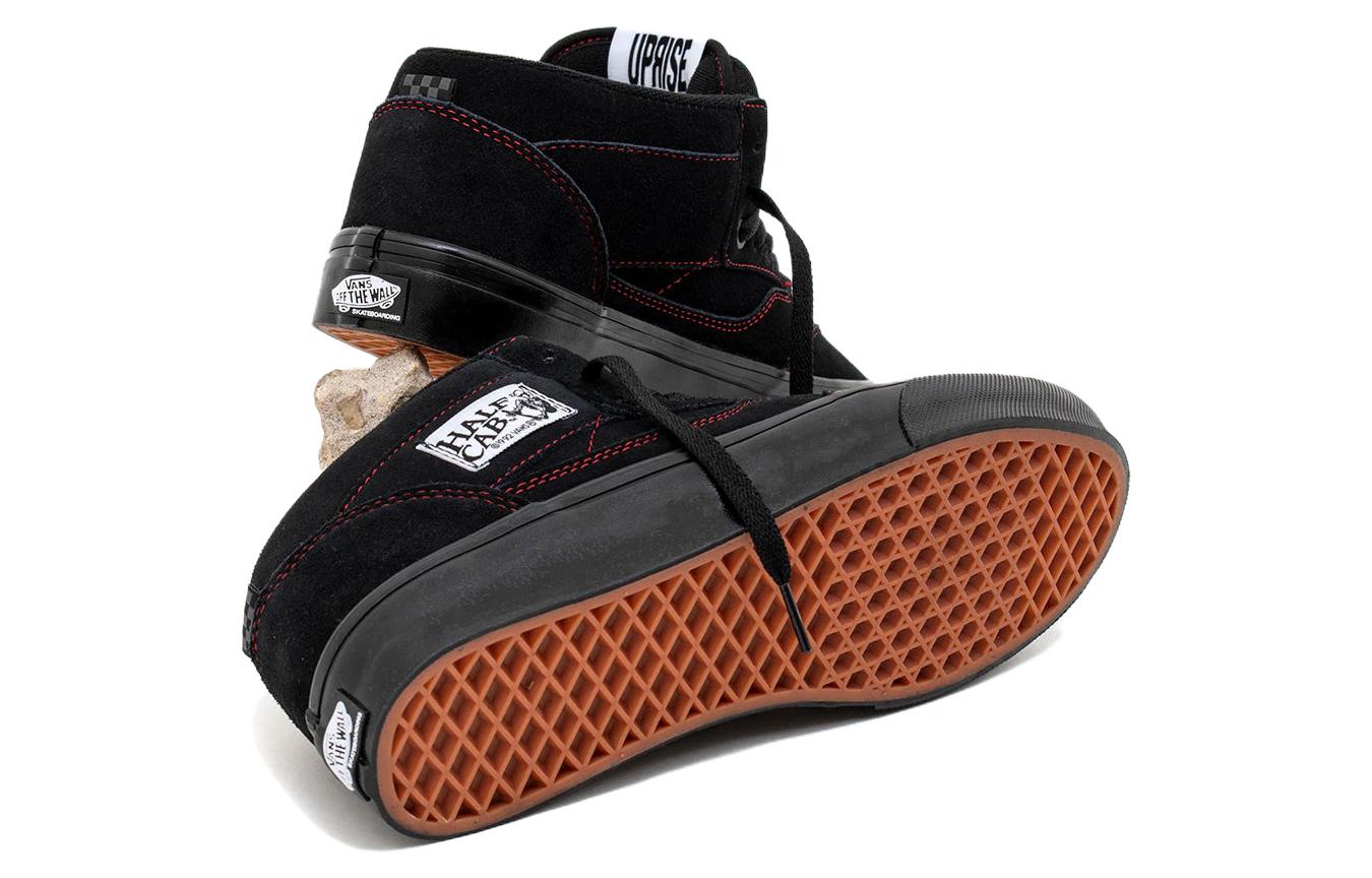 Shop Vans Uprise Skateshop x Half Cab &#x27;Hitam&#x27; VN0A5KYA458