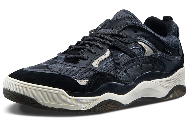 Order Vans Varix WC ''Zwart Ebony'' VN0A3WLNVUE