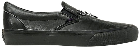 Vans Vault Classic Slip-On V Needles Black VN0A3QXY2GR Vans Vault Classic Slip-On V Needles Black VN0A3QXY2GR