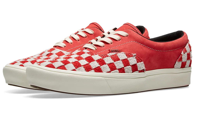 Order バンズヴォルトエラコンフィクッシュLXチェッカーボード『レッドホワイト』 VN0A45JYVNQ1