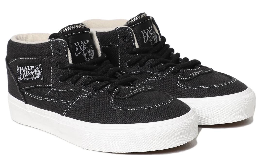 Lookbook Vans 萬用簡約 抗震耐磨 單板鞋 男女通款 黑白色