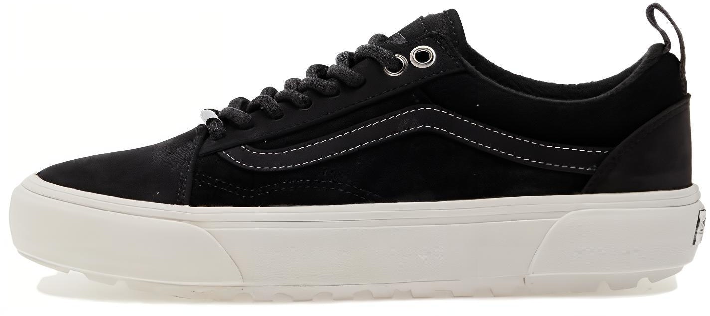 vans-vault-low-black-white-vn-0007-q9-blk-1
