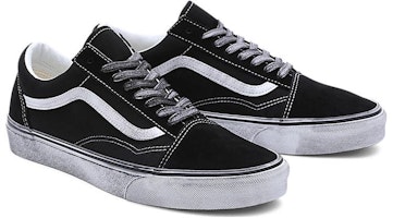 Vans Vault OG Old Skool LX 'Hitam' VN0007NTMCG Lookbook Vans Vault OG Old Skool LX 'Hitam' VN0007NTMCG