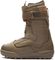 Vans Vault x WTAPS HCHB Boots 'Coyote Brown' VN054FLBMD Vans Vault x WTAPS HCHB Boots 'Coyote Brown' VN054FLBMD