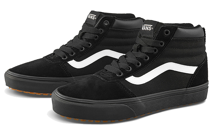 Lookbook Vans Ward Hi Mte Hitam VN0A3JETGL4