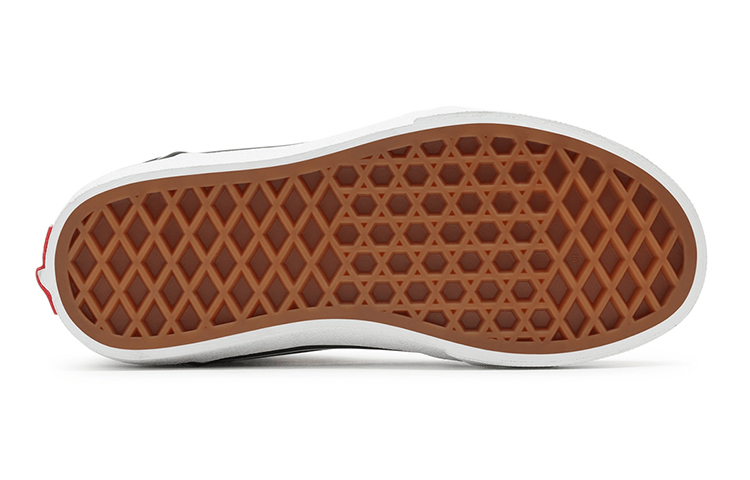 Shop 大童 Vans Ward 鯊魚印花 休閒時尚 中筒 兒童滑板鞋 黑色