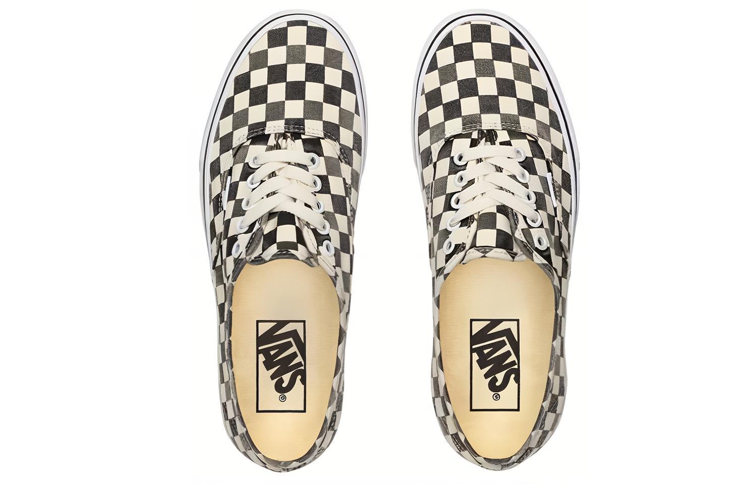Shop Vans Washed Authentic ''Zwart Wit'' VN0A2Z5IWO3