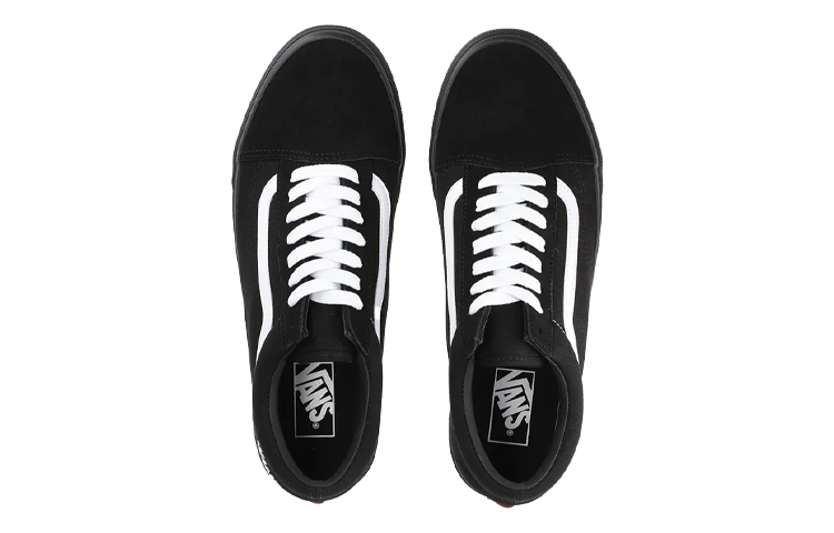Shop Vans WIND AND SEA x Old Skool 'Hitam' 624618-0001