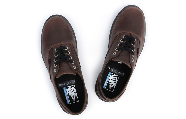 Shop Vans X Curren X Knost Colfax Low Chaussures ''Marron'' VN0A5KQV3N1