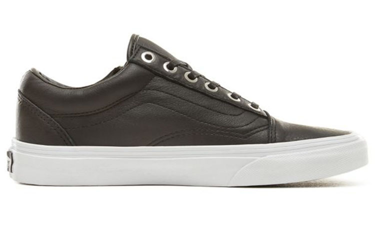 Order Vans Old Skool Zip 'Hitam Putih' VN0A3493UB8