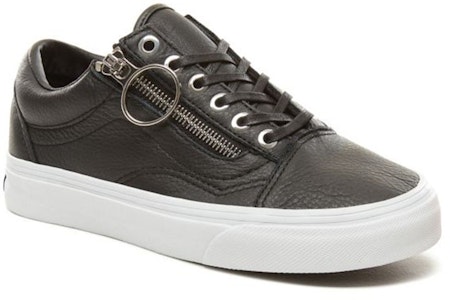 Vans Sepatu Old Skool Zip 'Hitam Putih' VN0A3493UB8 Lookbook Vans Sepatu Old Skool Zip 'Hitam Putih' VN0A3493UB8