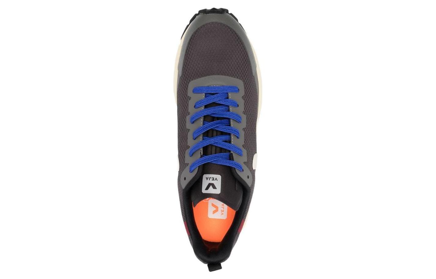 Shop VEJA Dekkan Alveomesh ''Gris Graphite Pierre'' DC1803203B