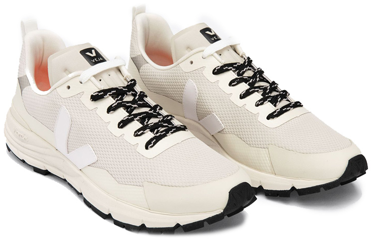 Order VEJA Dekkan Alveomesh ''Blanc Naturel'' DC0102576