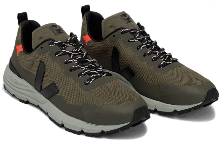 Order VEJA Dekkan Alveomesh 'Persimmon Hitam' DC0102489A