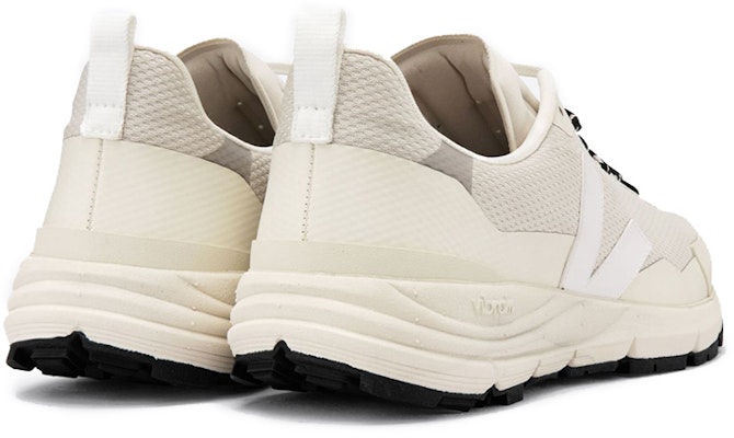 VEJA Dekkan Alveomesh 'Putih Alami' DC0102576 Lookbook VEJA Dekkan Alveomesh 'Putih Alami' DC0102576