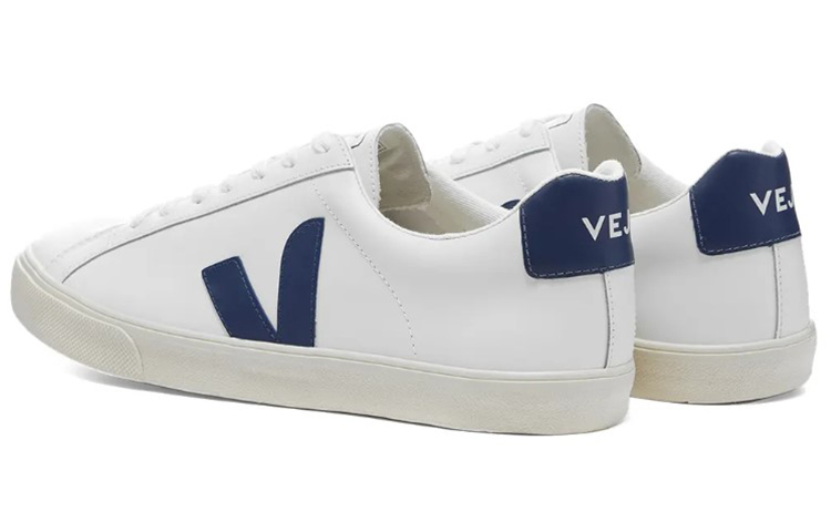 Lookbook VEJA Esplar Schnürschuhe ''Weiß Dunkel Kobalt'' EO022145