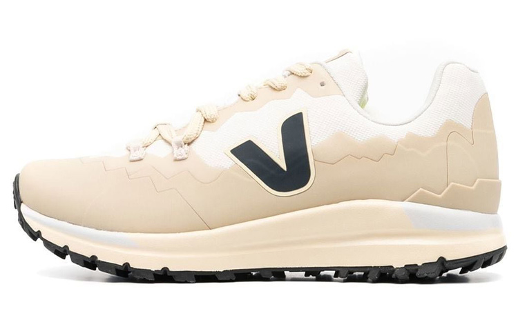 VEJA Fitz Roy Trek Shell 'Gravel Nautico'