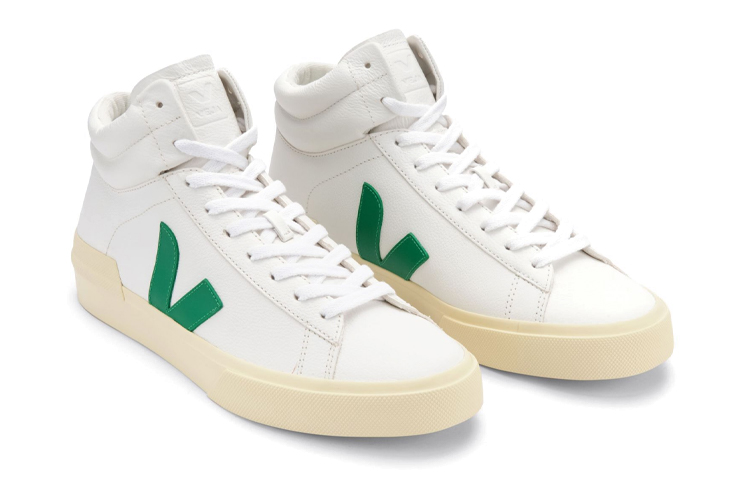 Lookbook Sepatu Tinggi VEJA 'Putih Hijau' TR0502944A