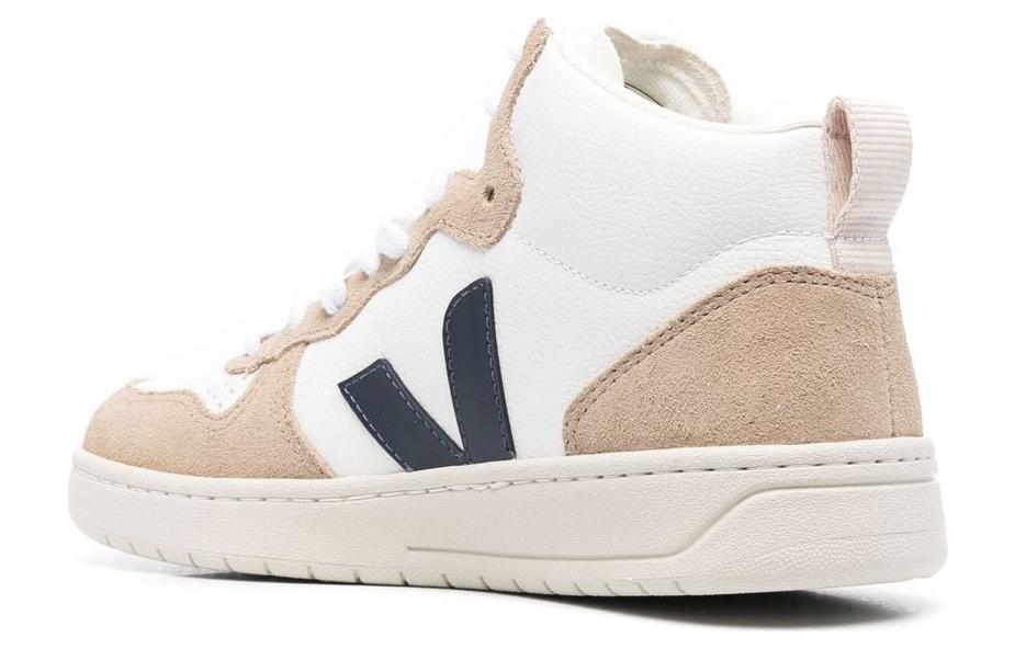 Lookbook VEJA High-Top Sneakers ''Weißes Leder Komfort'' VQ0503116
