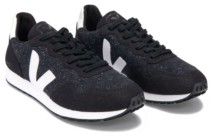 Order VEJA Low 'Flannel Hitam' Sneakers RR041971