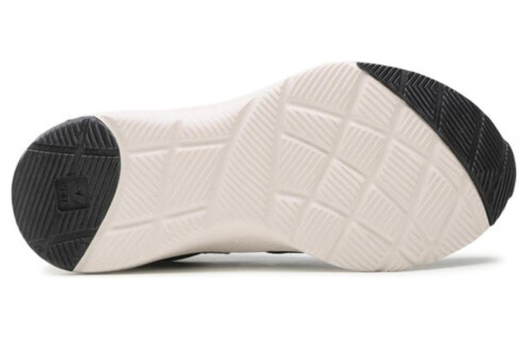 Purchase VEJA Sepatu Low Top 'Hitam' IP1402846A