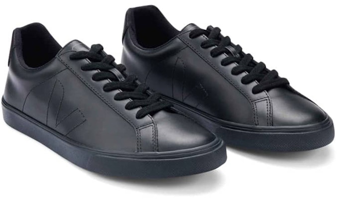 VEJA Rendah 'Hitam Arang' EA022334 Order VEJA Rendah 'Hitam Arang' EA022334