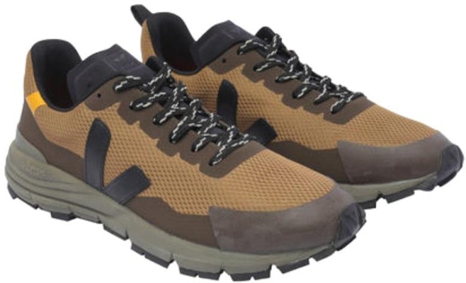 베자 컴포트 브라운 로우탑 스니커즈 (Beja Keompoteu Beuraun Roteup Seunikheojeu) DC1803547 Lookbook 베자 컴포트 브라운 로우탑 스니커즈 (Beja Keompoteu Beuraun Roteup Seunikheojeu) DC1803547