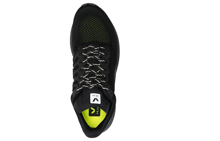 Shop VEJA Marlin V-Knit Baskets à Lacets ''Noir'' LT1002456