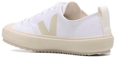 VEJA Nova 'Putih Pierre' Sneakers NA0101401A Lookbook VEJA Nova 'Putih Pierre' Sneakers NA0101401A
