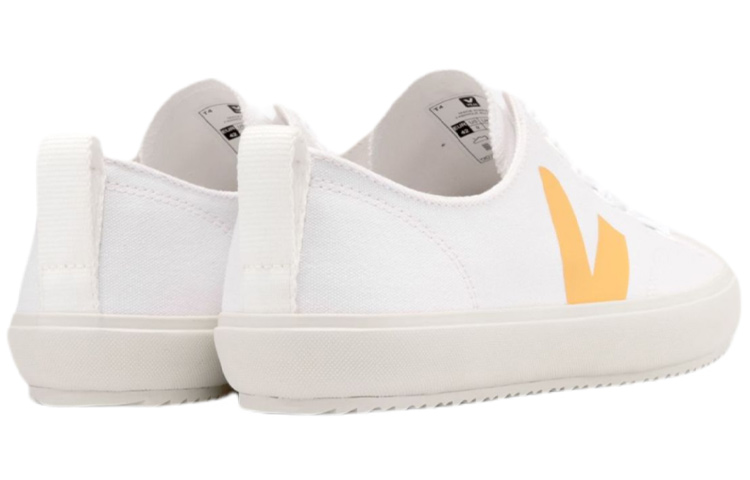 Shop VEJA Nova Canvas ''Blanc et Or'' NA0102843