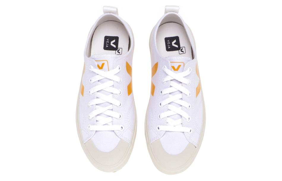Purchase VEJA Nova Canvas ''Blanc et Or'' NA0102843
