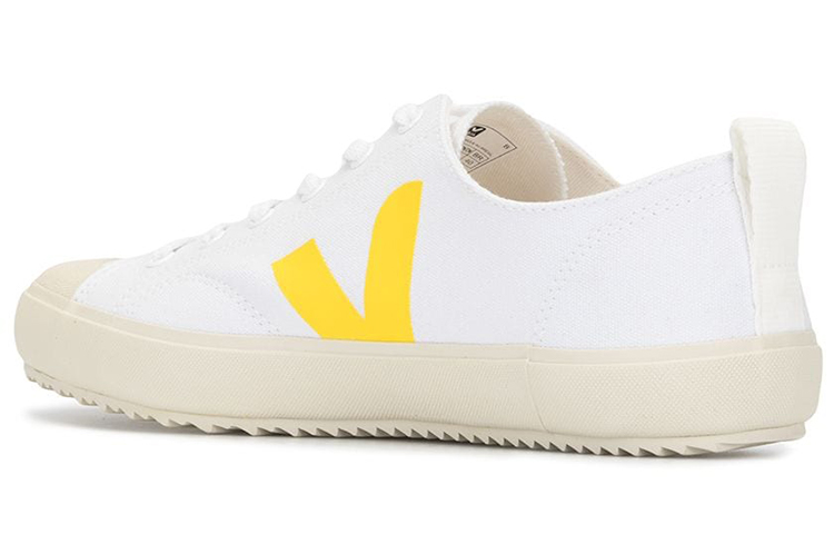 Lookbook VEJA Nova Canvas ''Blanc Tonic'' NA012208