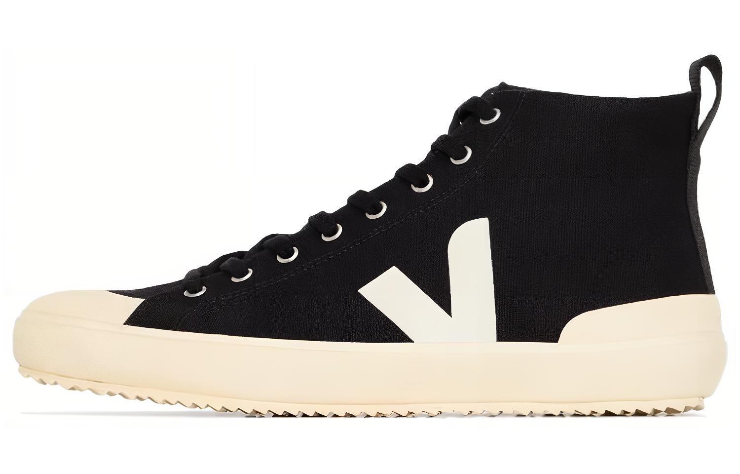 VEJA Nova High 'Black' NT012229