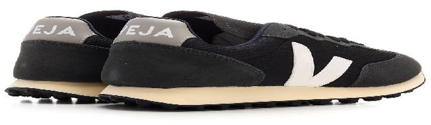 VEJA Pre 'Hitam Putih Oxford' RB012367MANBLACKWHITEOXFO Lookbook VEJA Pre 'Hitam Putih Oxford' RB012367MANBLACKWHITEOXFO