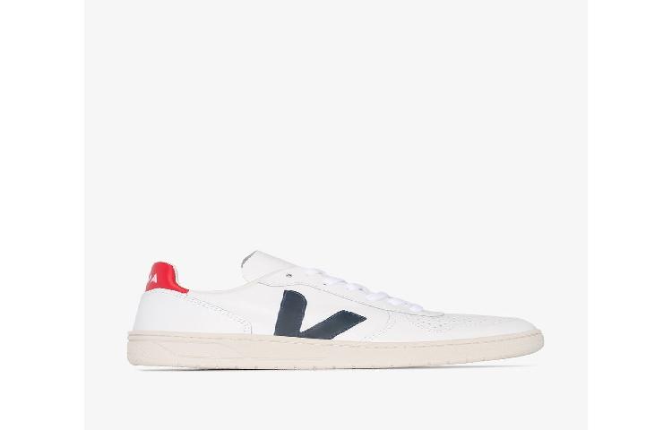 Order VEJA PRE 'Putih' VX021267--WHITE