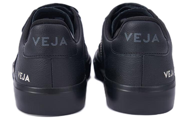 Shop VEJA Recife Kulit Chromefree 'Full Black' RC0502955