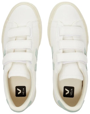 VEJA Recife Cuero Chromefree 'Blanco Matcha' RC0592878 Lookbook VEJA Recife Cuero Chromefree 'Blanco Matcha' RC0592878