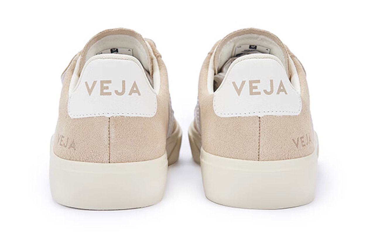 Shop VEJA Recife 魔術貼 時尚板鞋 女款 淺棕