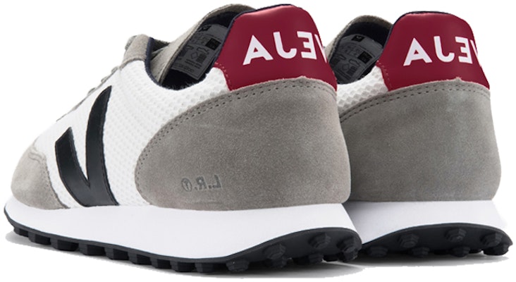 베자 리우 브랑코 '그레이 화이트' (Veja Rio Branco 'Grey White') RB012002 Lookbook 베자 리우 브랑코 '그레이 화이트' (Veja Rio Branco 'Grey White') RB012002