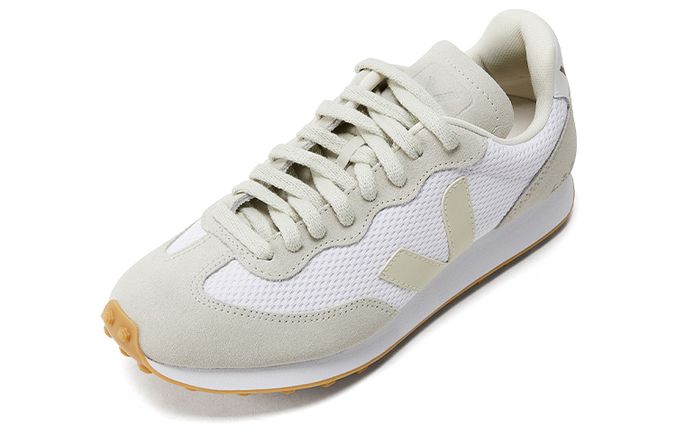 Lookbook VEJA Rio Branco Alveomesh ''Blanc Pierre Naturel'' RB012382