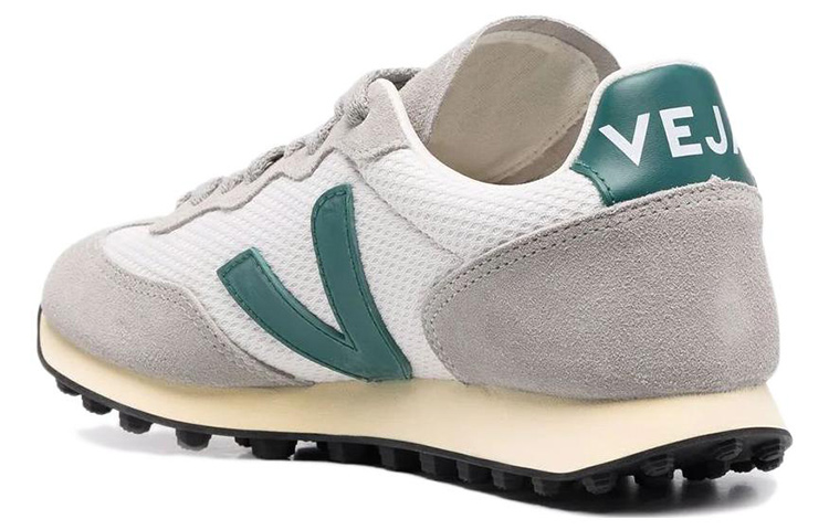 Lookbook VEJA Rio Branco Alveomesh Gravel Grey Brittany Zapatillas RB0102877